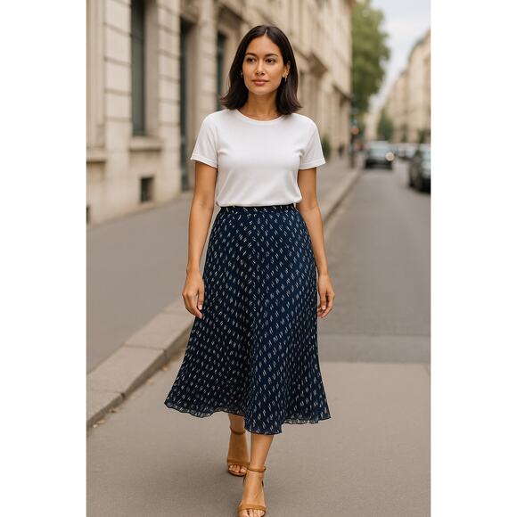 Club Monaco Women’s Pleated Midi Skirt Blue White Abstract Print Size 8 Lined - Picture 1 of 10